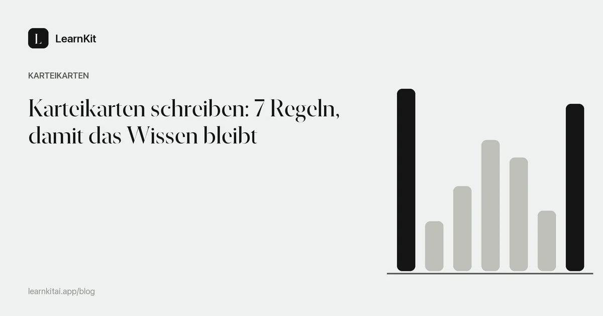 Der Titel Karteikarten schreiben: 7 Regeln, damit das Wissen bleibt vor einem ruhigen, einfarbigen Muster